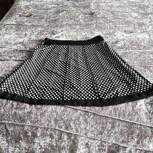 Lilibleu women's size S fully lined skirt